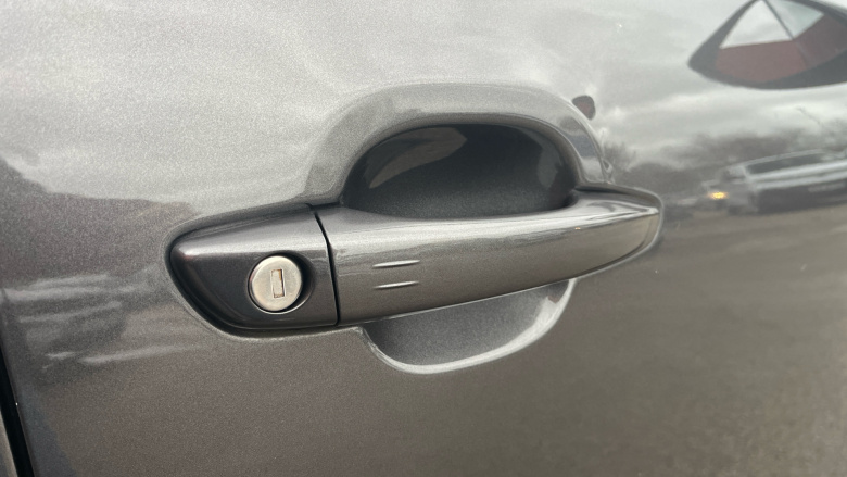 Citroen C3 Aircross 1.2 PureTech 110 Shine Plus 5dr Petrol Hatchback